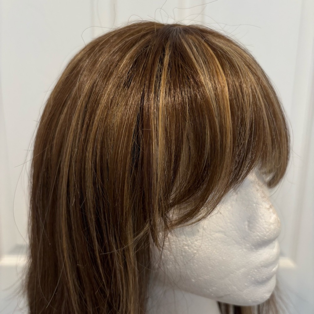 Brown with Blonde Highlights Long Layered Wig! Synthetic! Great! Set part. Bang - Picture 3 of 14
